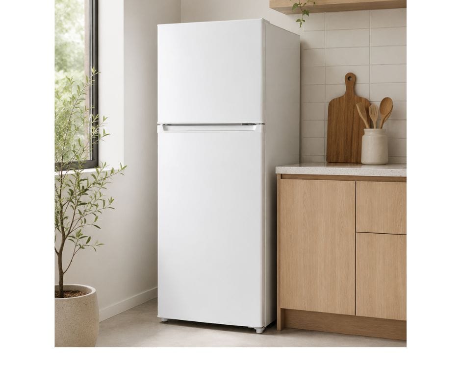 HEQS 221L Top Mount Fridge Freezer - White