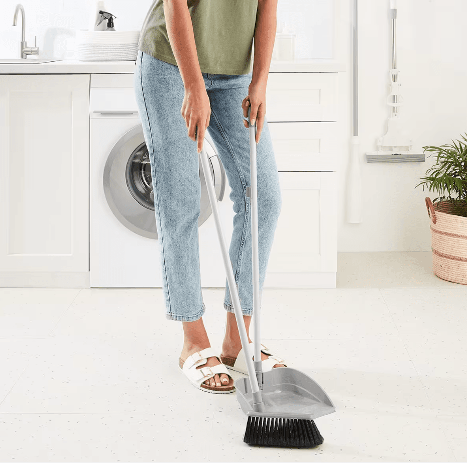 Mops, Mop Buckets & Refills