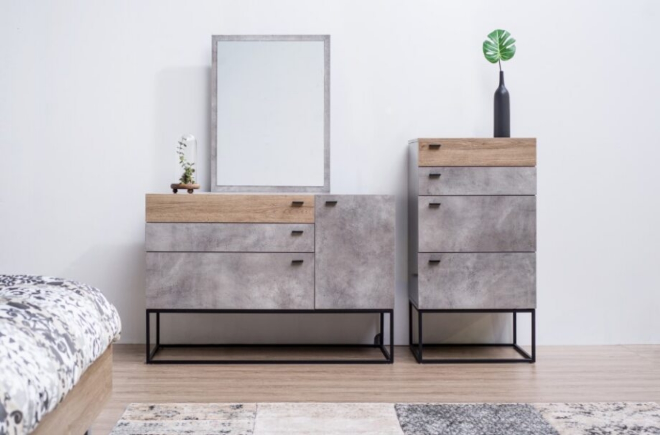 Give your bedroom a modern face-lift with the Simon 4 Drawer Tallboy.  
